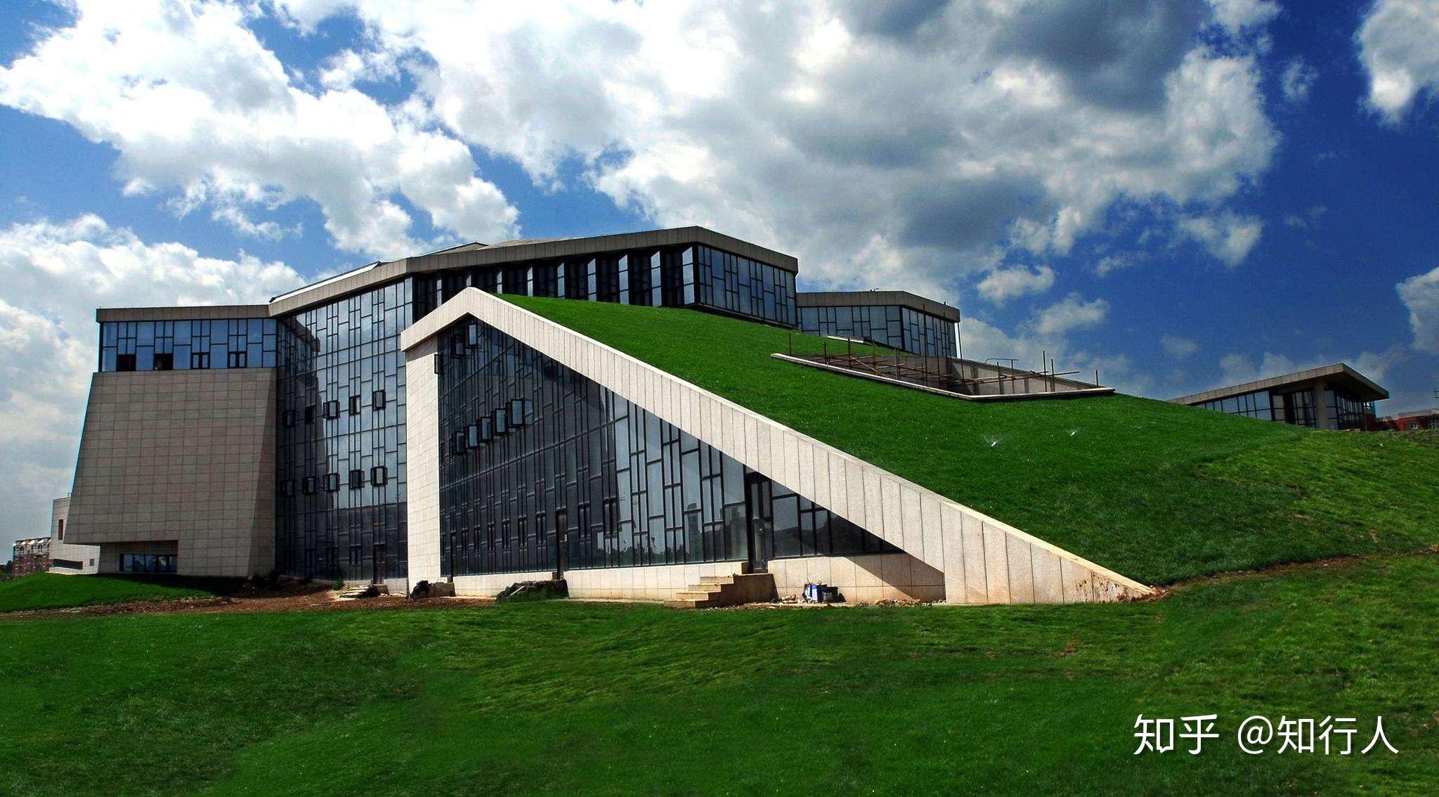 大四不上课学费照收不误民办高校成文凭交易市场