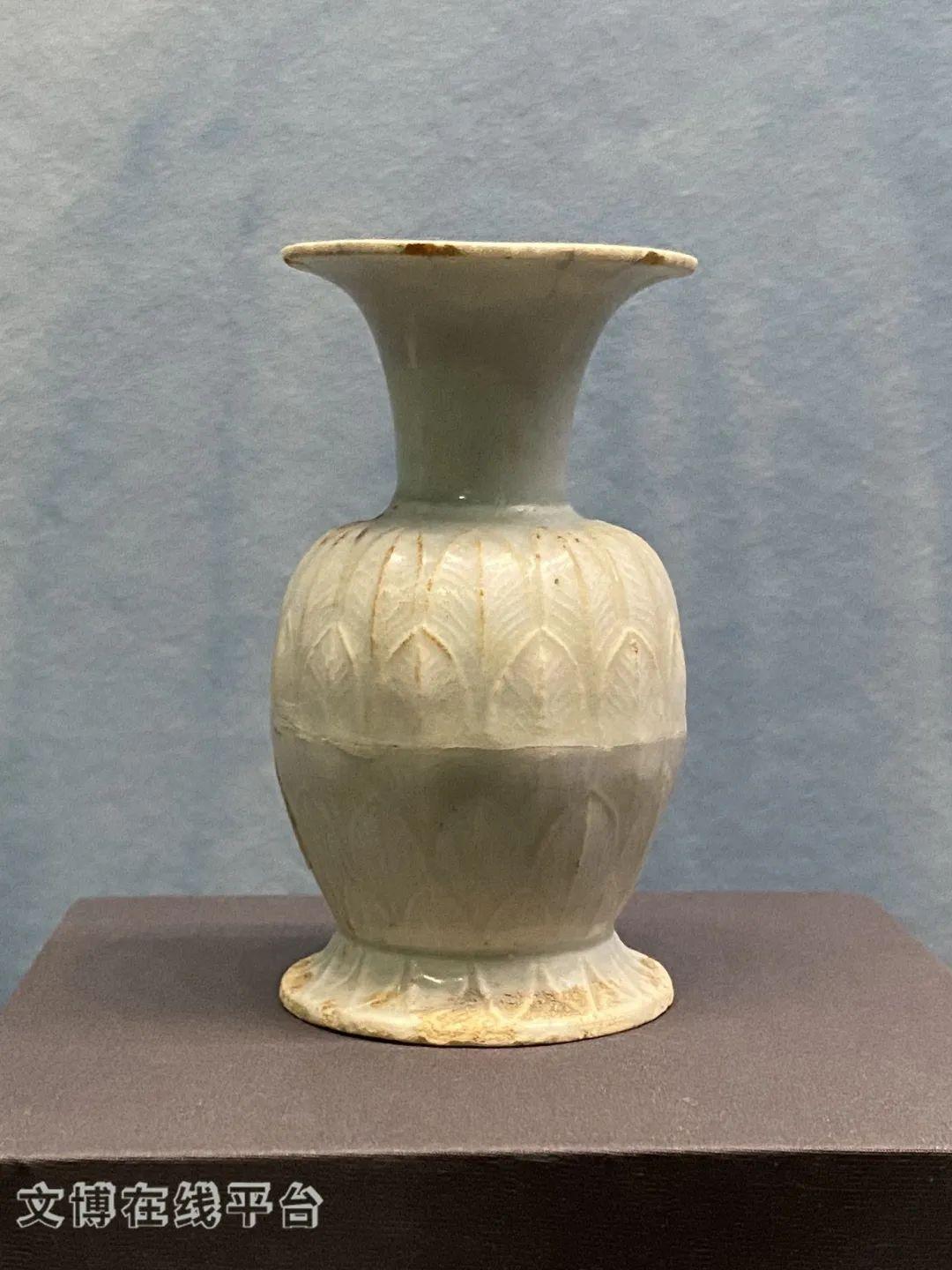 瓷器中的白学：“中国白——德化白瓷展” - 知乎