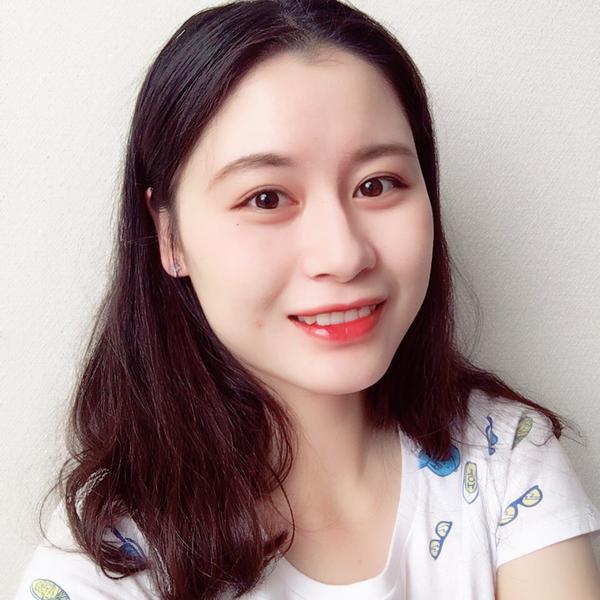 避开正脸拍照 喜欢侧一点 然后一笑起来脸更大了.