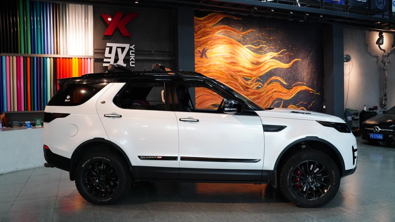 狂野的英伦格调路虎发现白色改白色