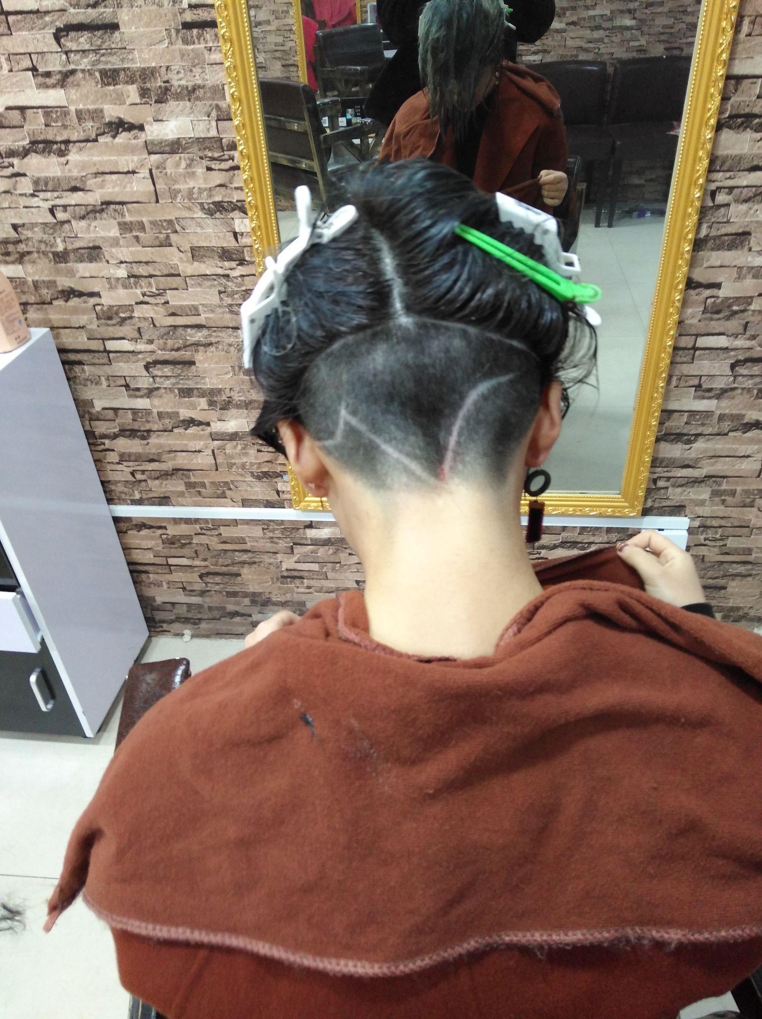 undercut 女图片