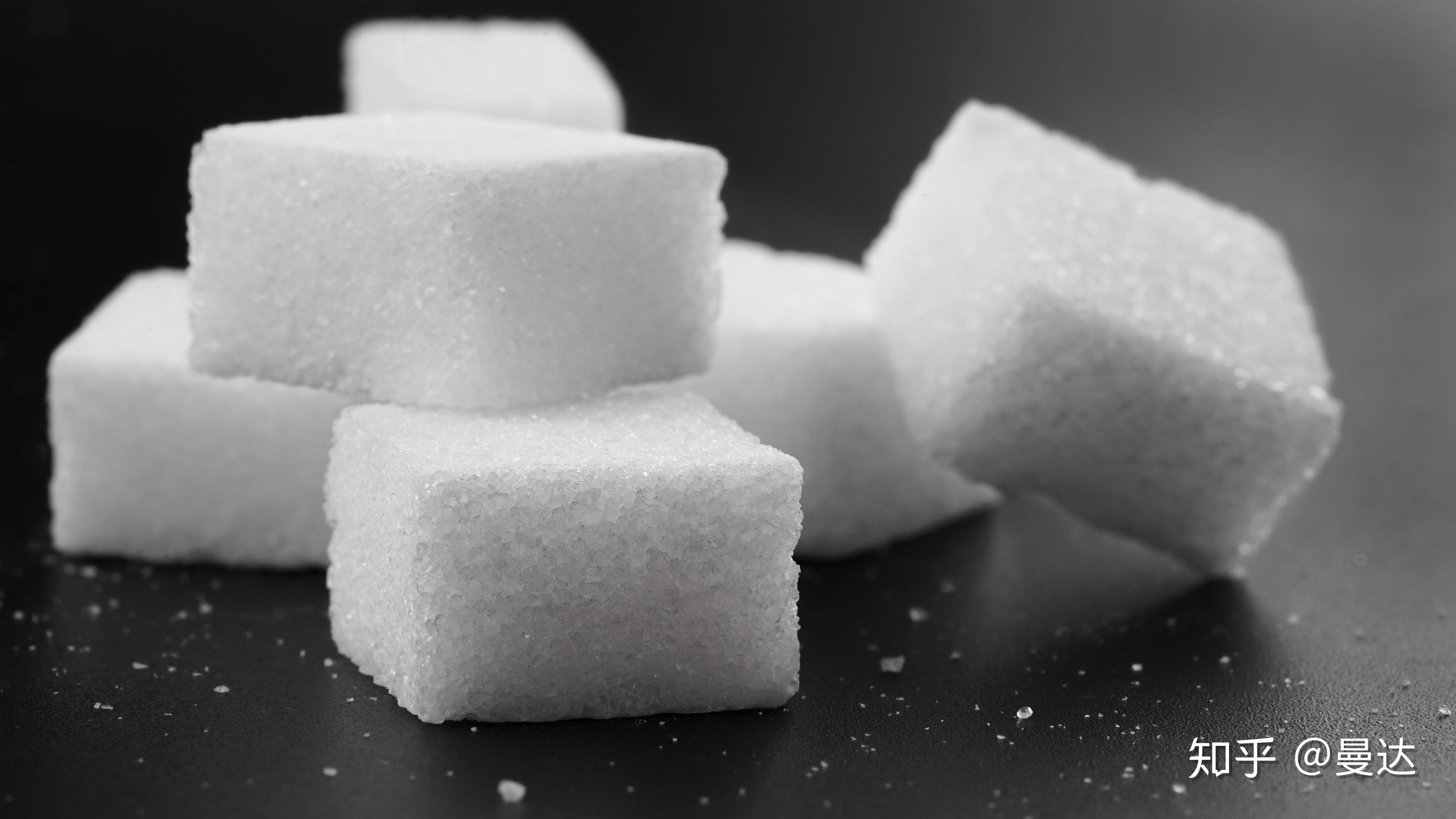 顾名思义,大多数蔗糖来自于甘蔗汁的提取和加工(在一些地区也会用甜菜