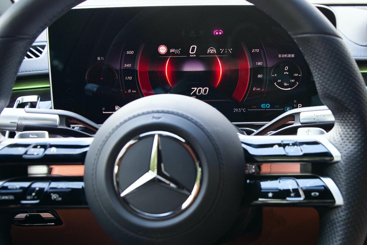 真正的豪华全新梅赛德斯奔驰s级轿车