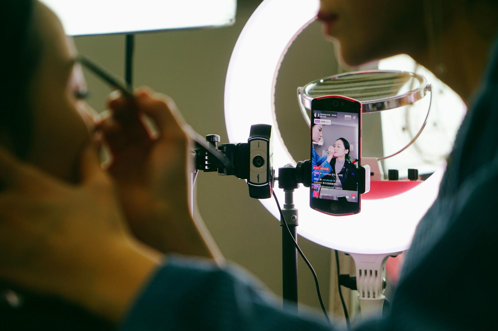 直播代运营,解决当前"直播经济"发展瓶颈! - 知乎