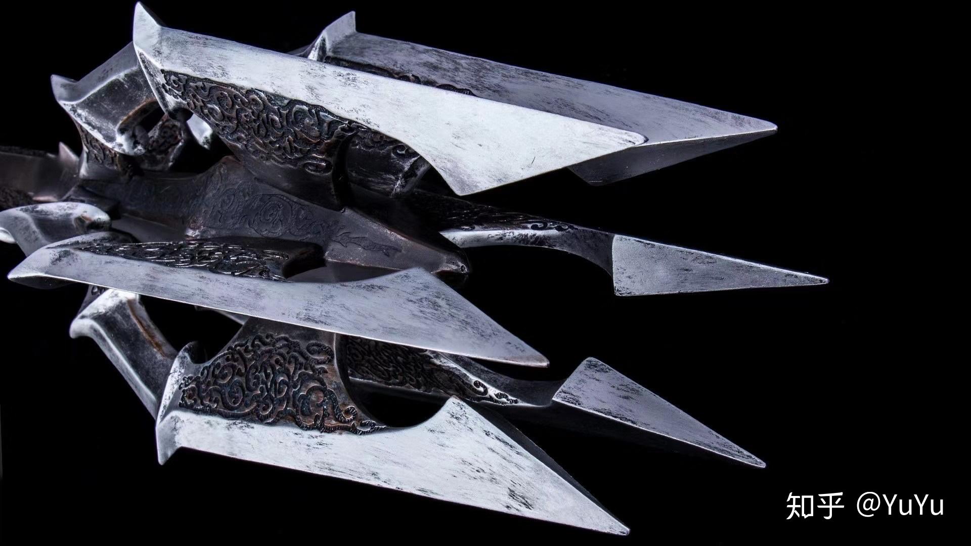 魔戒中的大boss索伦所持有的武器,由美国联合公司出