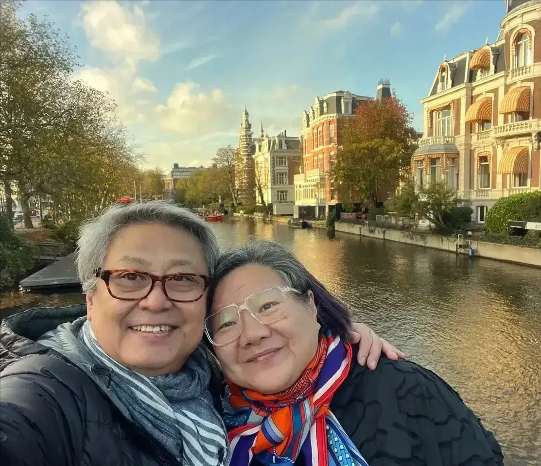 “名门痞女”洪晃:因一句话与陈凯歌离婚,四婚三离,今遇真爱-洪晃和陈凯歌怎么认识的