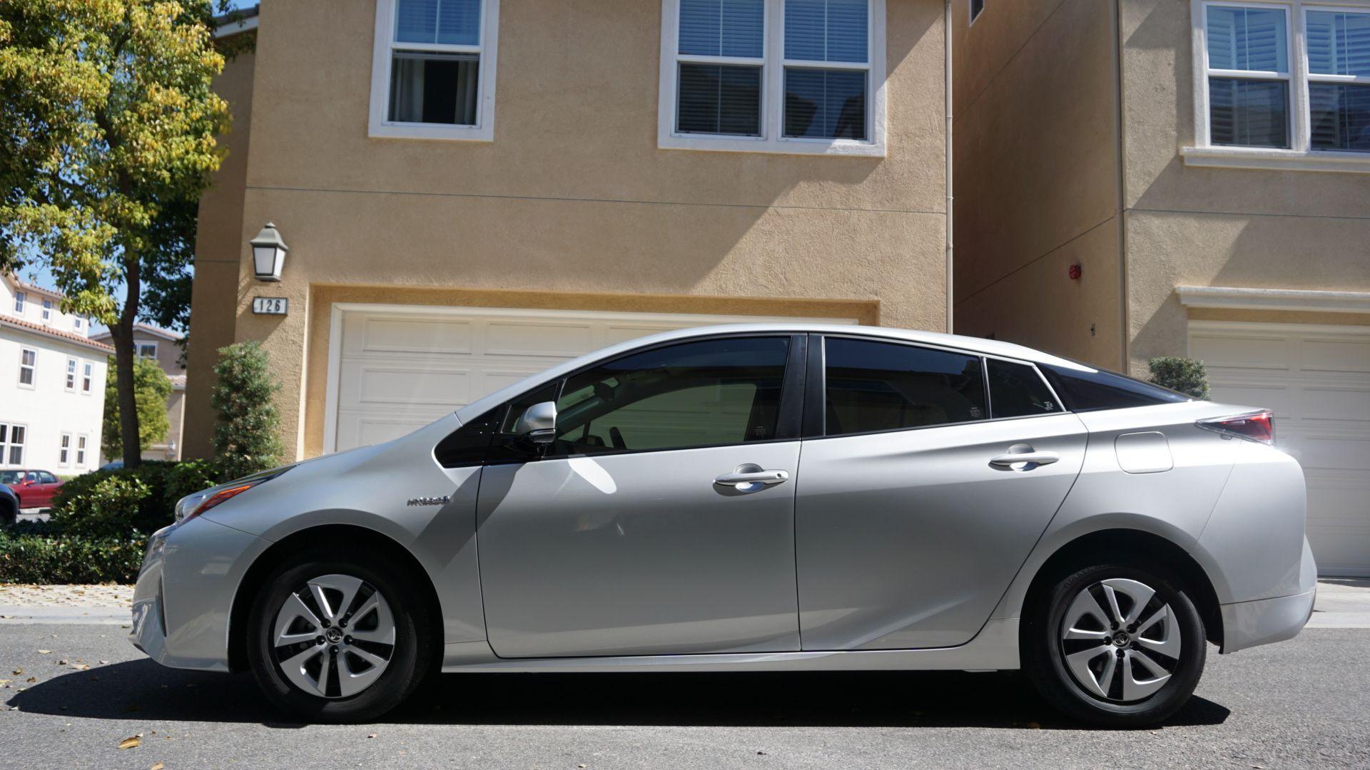 深度试驾丨高手林立,热效率40%的第四代普锐斯如何反击