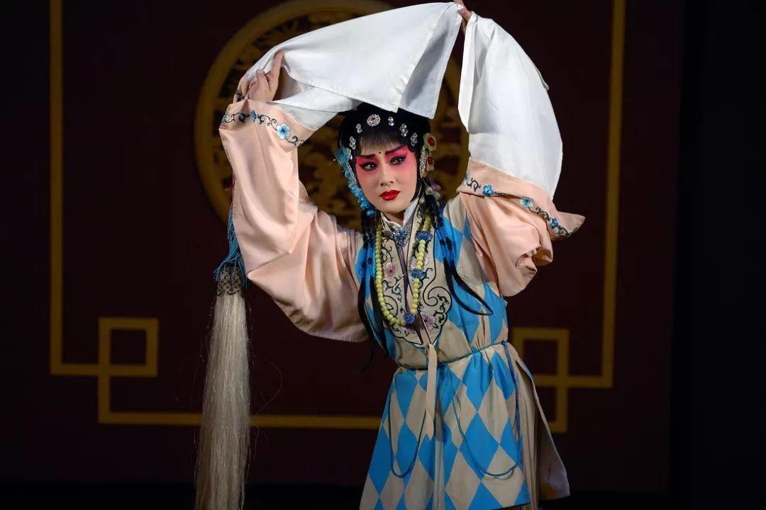 v2-7dbed207484f2fa3d14578d159da9ea5_1440w.jpg?source=172ae18b