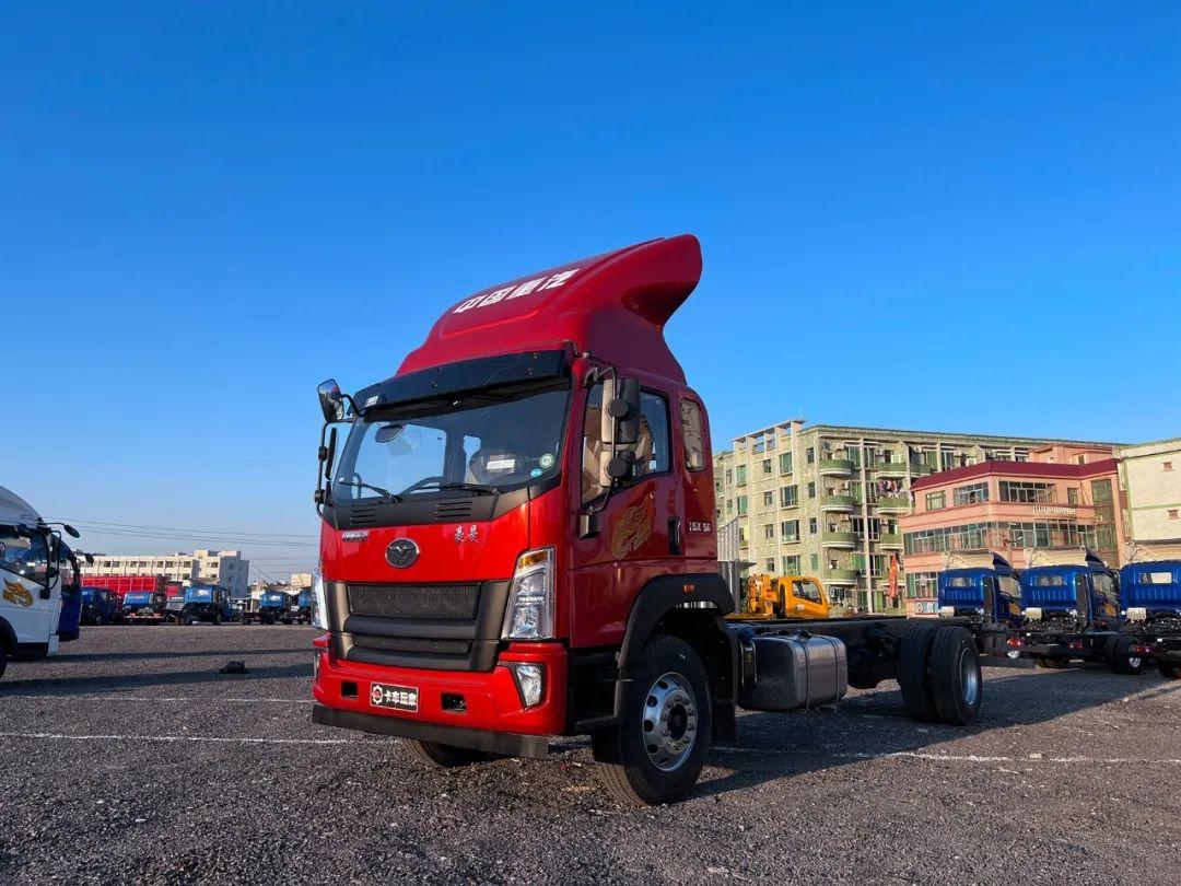 7米两轴载货车——重汽豪曼h5.