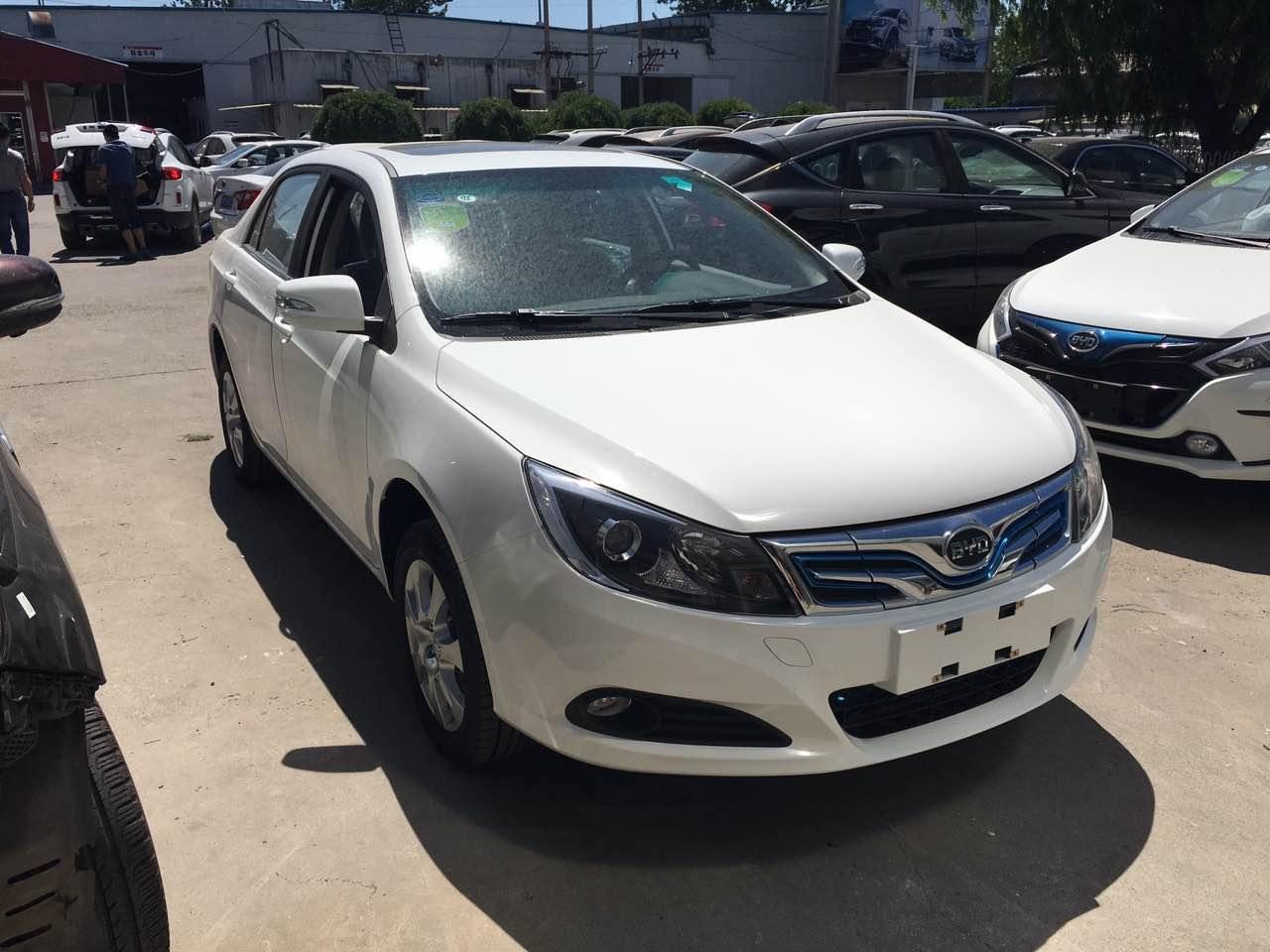 春风十里不如你记与比亚迪e5相伴的305天