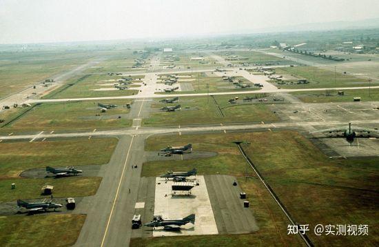 中国首个海外军事基地诞生!距离超1.3万公里,能挡住美航母进攻