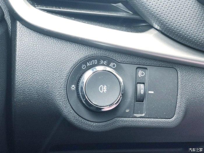 亲戚的科鲁泽rs畅快版路边随拍,说说感受