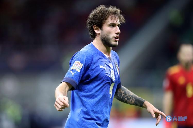 意媒:卡拉布里亚内收肌受伤,将缺席对阵比利时的比赛