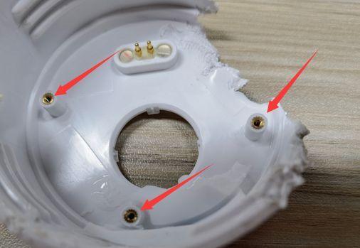 华为智选哈尔斯智能水杯拆解