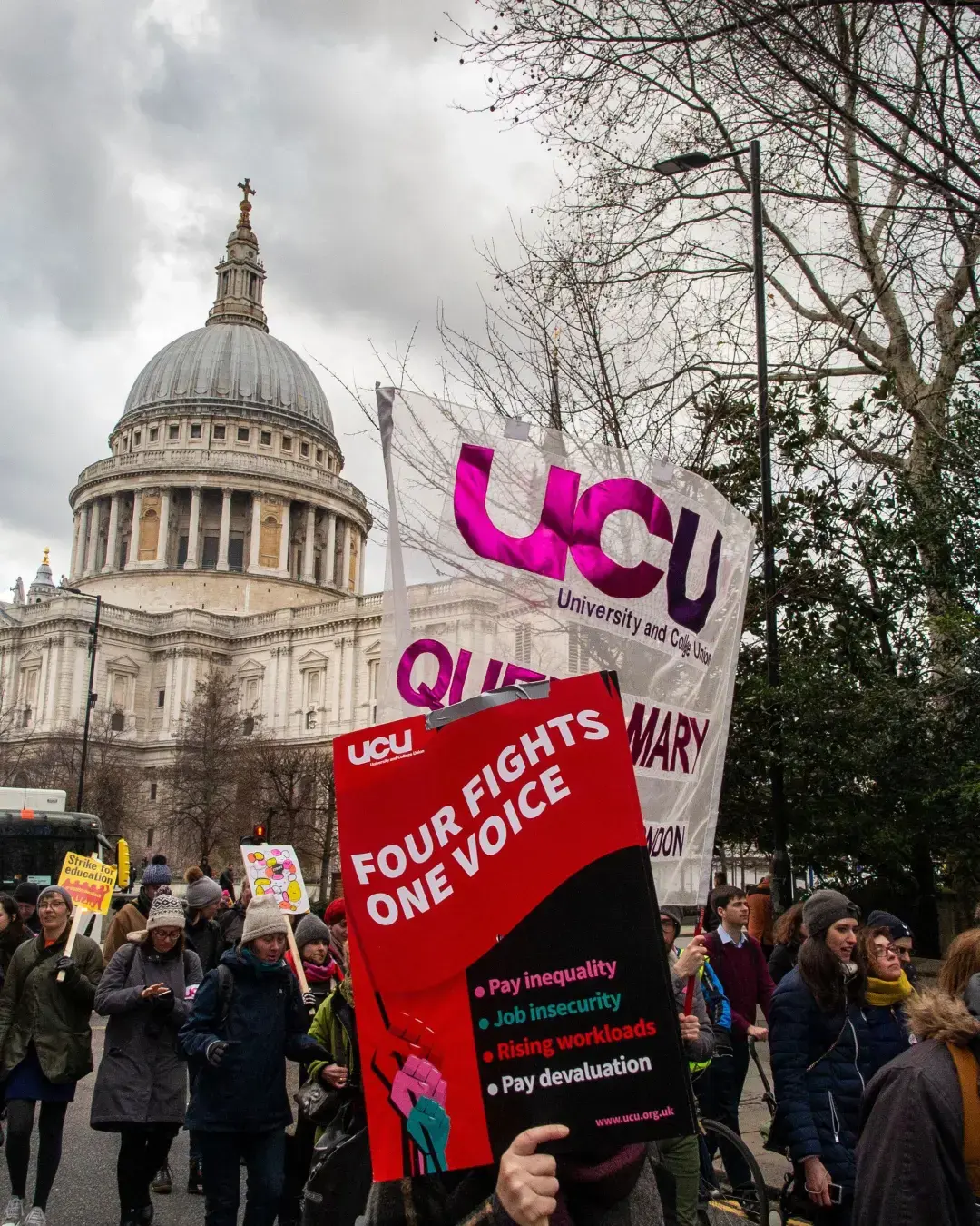 英国罢工又要经历史上最大规模罢工留学生该怎么办