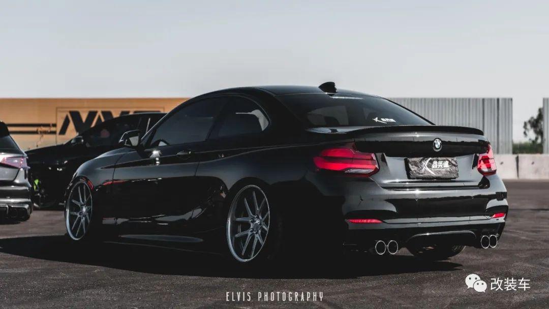 难以抗拒的低趴诱惑宝马225i黑武士改装案例