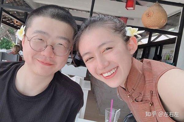 李诞老婆黑尾酱事件_黑粗尾蝎vs黄肥尾蝎_#李诞黑尾酱离婚#