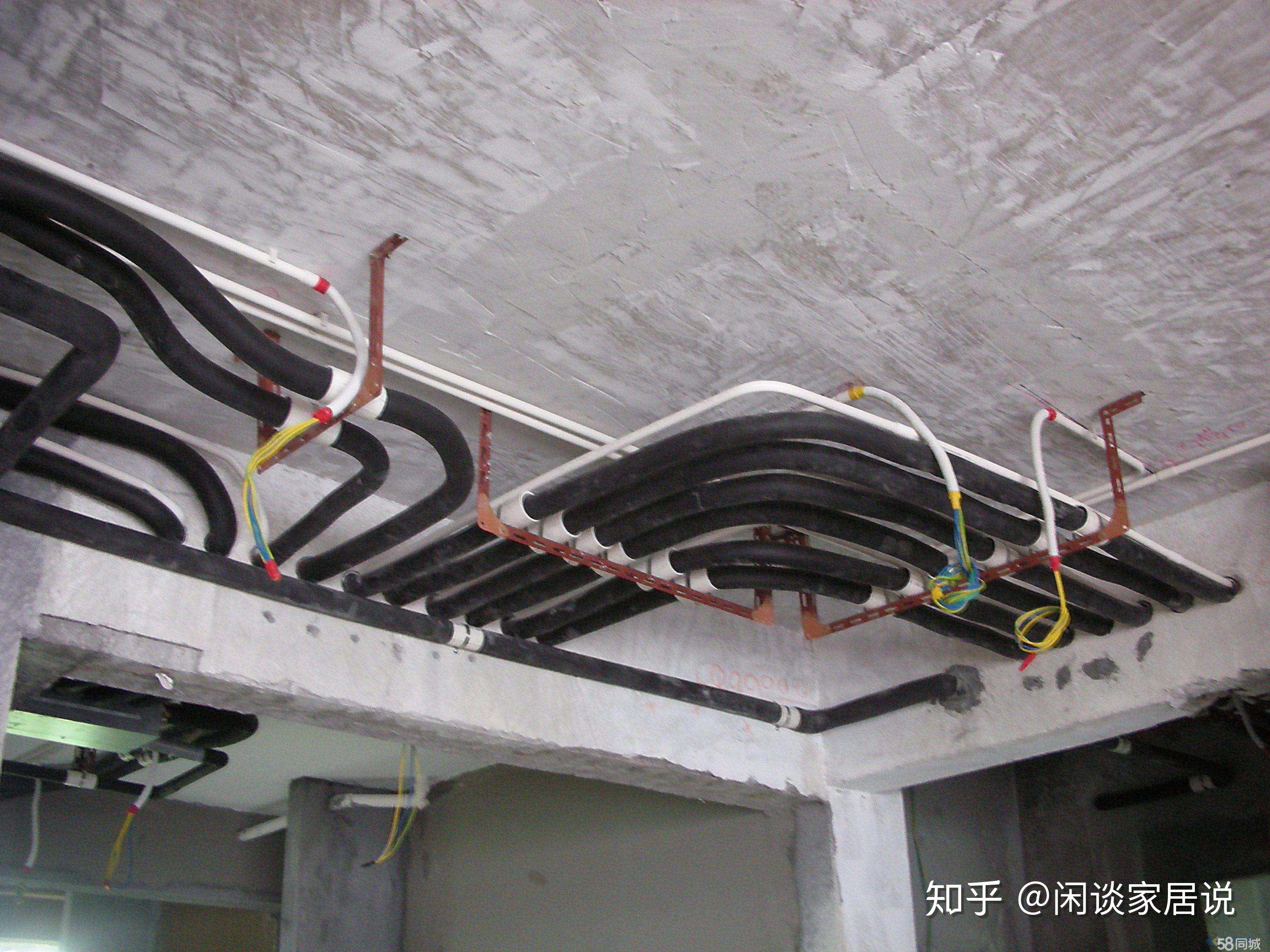 新装修中央空调需要在室内布下大量的管道和出风口,这些东西需要利用