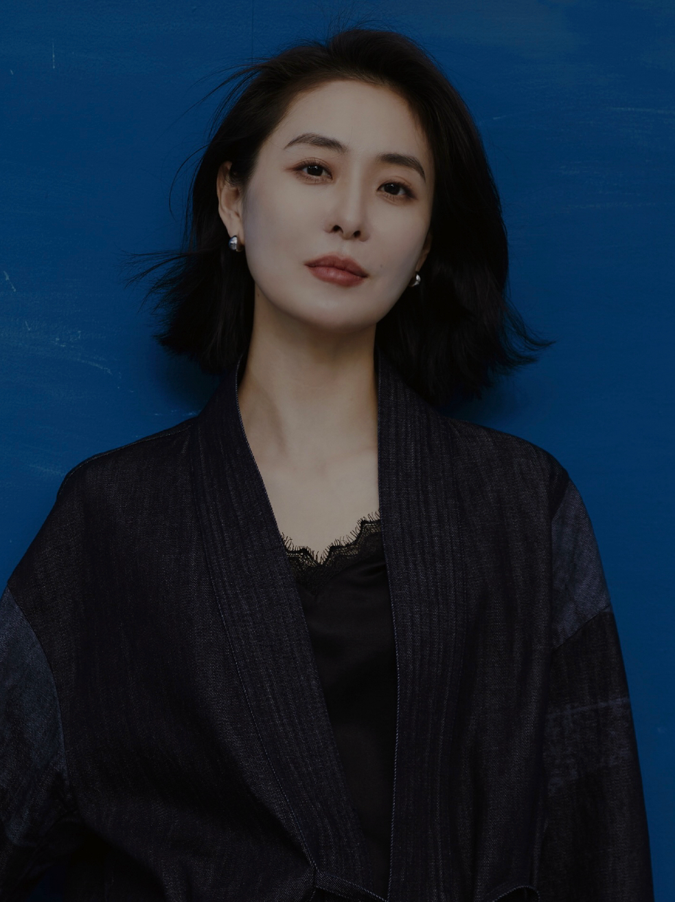 韩静出演电影版及剧版「三大队」，爱情与谎言交织间上演坎坷命运 - 知乎