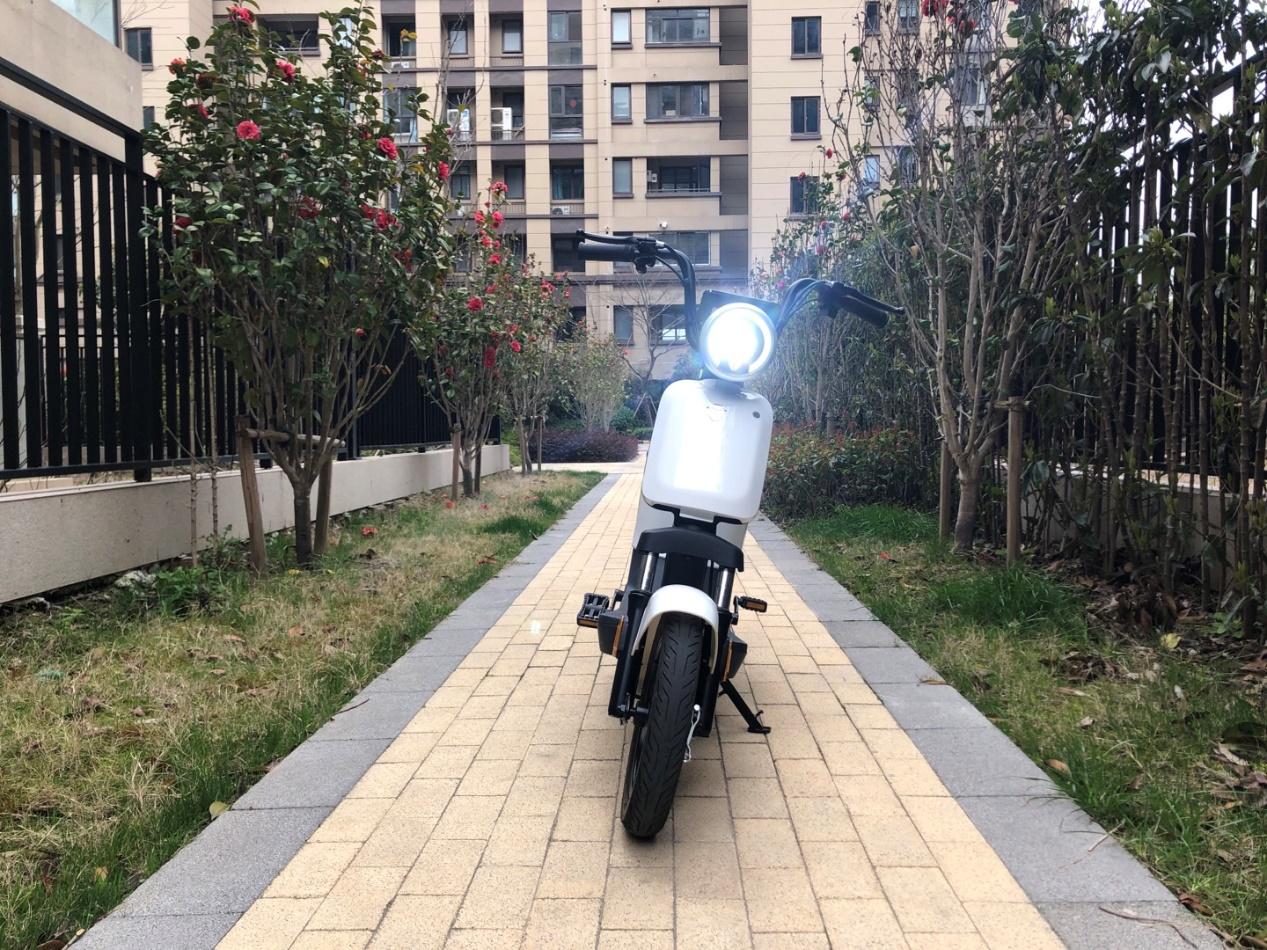 好看还好骑雅迪n1初体验这才是代步选择