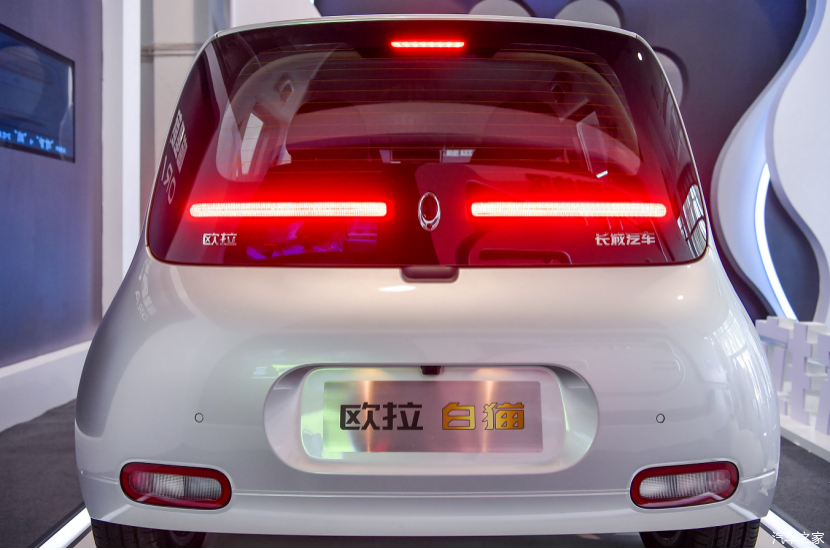 大狗没来白猫先到欧拉白猫售价758万元起