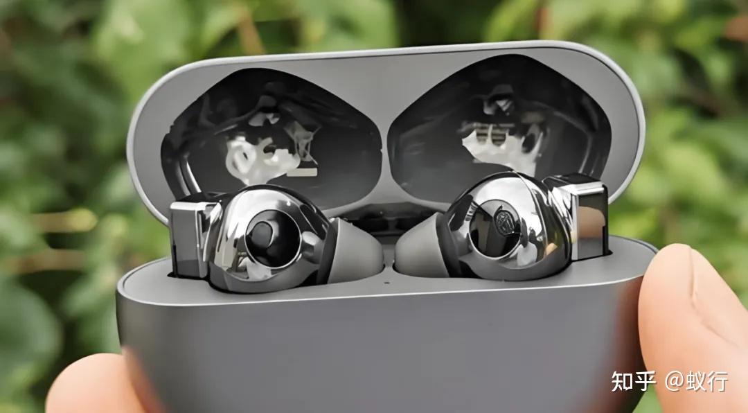 华为蓝牙耳机freeclip和freebudspro3更推荐哪一个