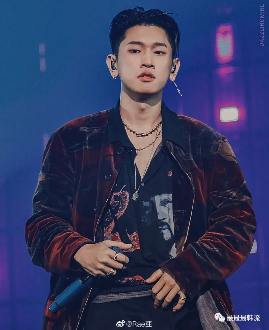 樂豆来给大家安利一下crush;crush本名叫申效涉,92年出生,所以现在