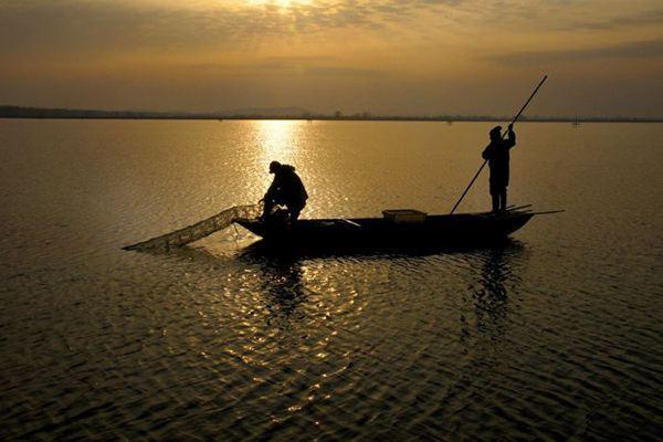 渔夫打鱼