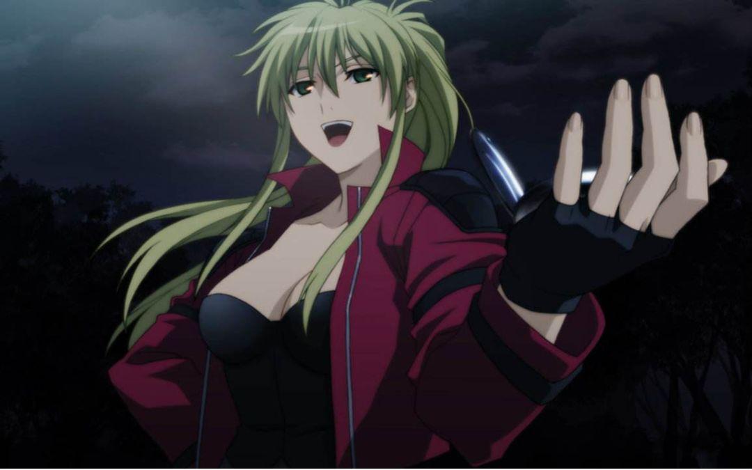 两年前,只要玲二在自己的小屋前多停留一会,他就能遇到外出回来的凯尔