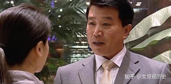神秘女作家豆豆他八年前就成功预测了中美贸易战指出了美国的真面目