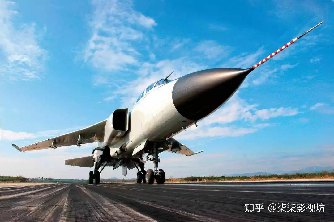 v2-80ac34b767f4a63f29fdcbb73e492c86_r.jpg