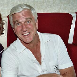 莱斯利·尼尔森 - 知乎