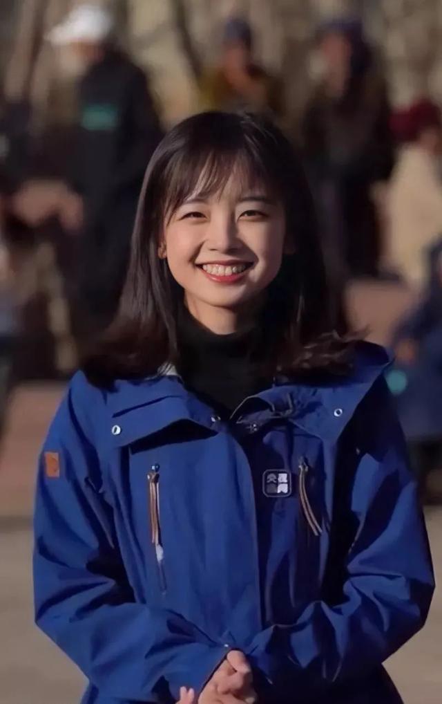 从早熟少女到盐系甜妹王冰冰走红的背后隐藏了多少不为人知的过往