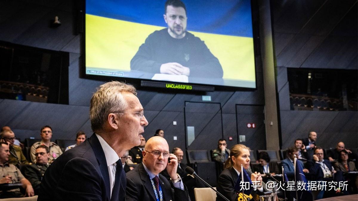 乌克兰武装部队总司令西尔斯基签署文件,允许法国军队抵达乌克兰境内