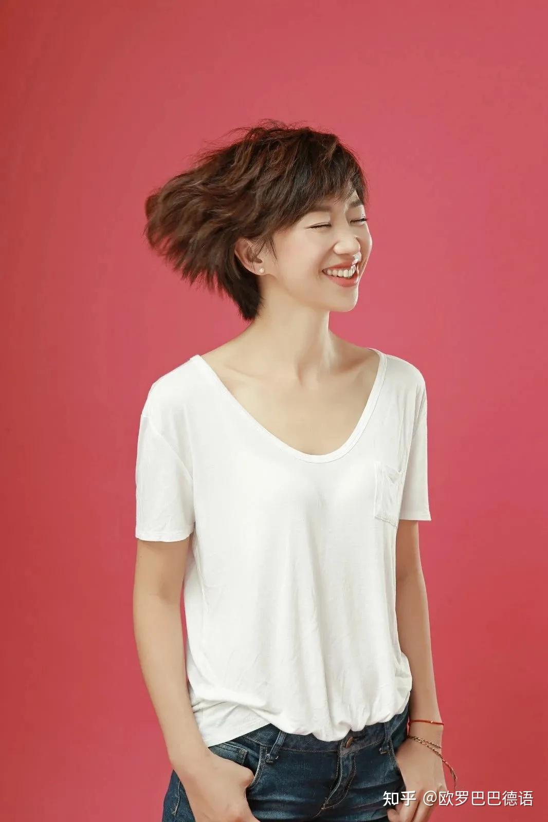 留德八年德国美因茨大学罗馨老师(萝莉老师)80多名同学全程参与了讲座