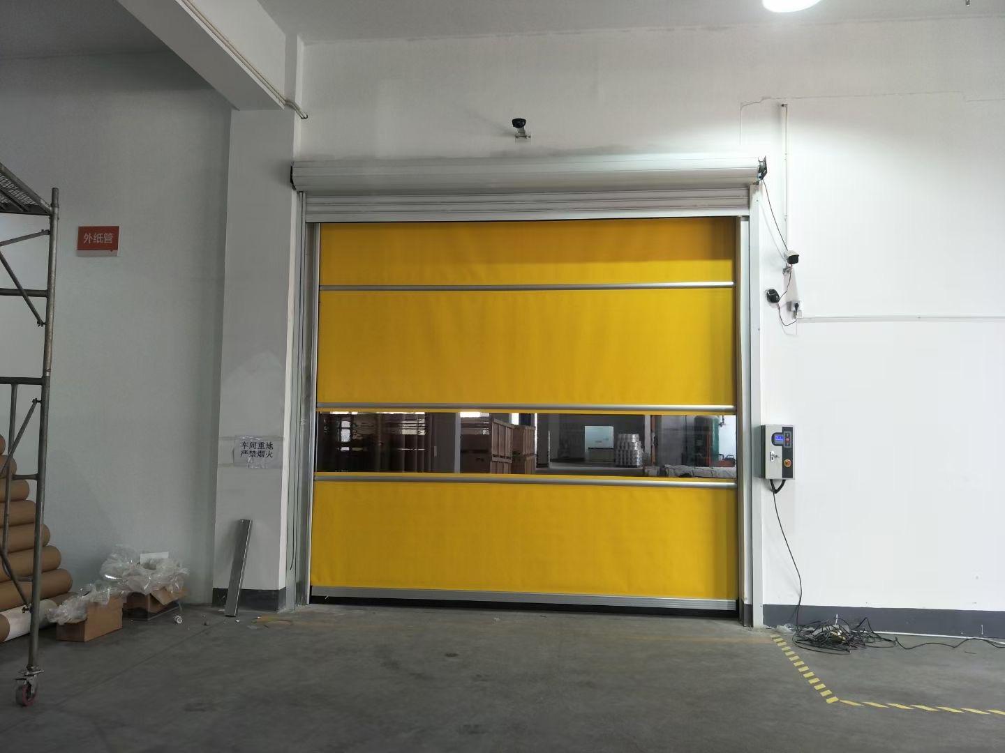 pvc卷帘门快速卷帘门安装在净化车间
