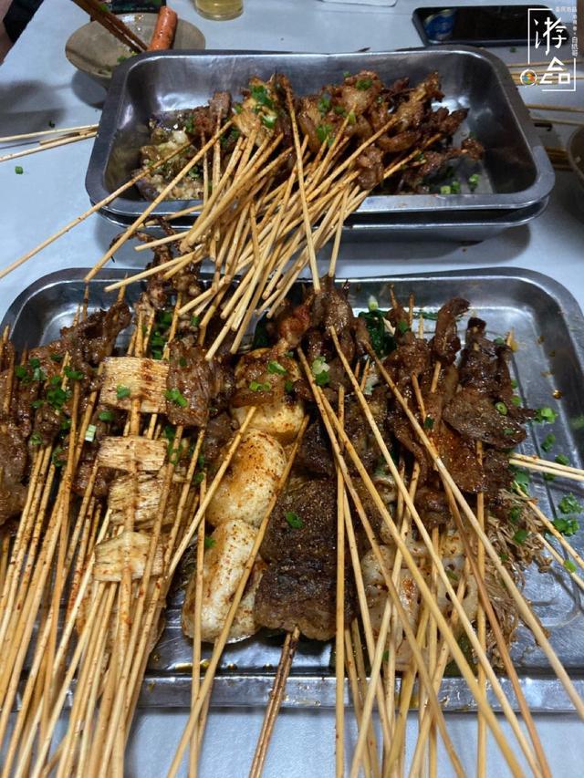 重庆物价飞涨:5个人吃烧烤花费450元,正常价格还是被宰了? - 知乎