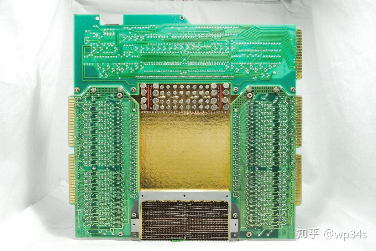 电与磁的极致艺术~1968年的HP9100A晶体管计算器(机)-2