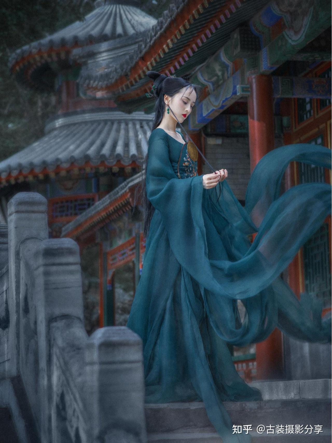 盘子女人坊古装摄影外景主题镜妖客片欣赏