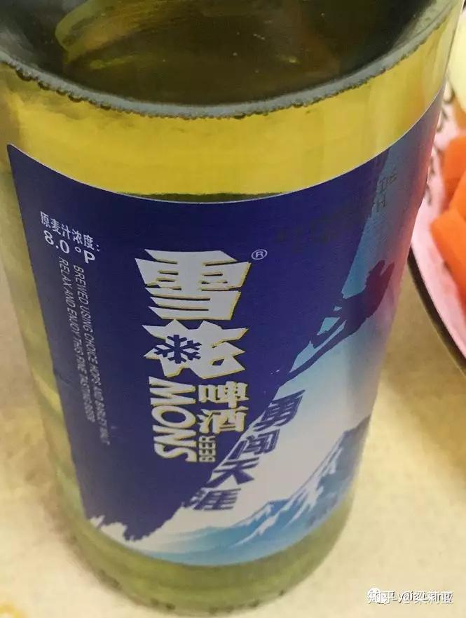 啤酒60ml,用的雪花啤酒,因为它最便宜蛤蛤蛤,没人喝啤酒,剩下的只能倒