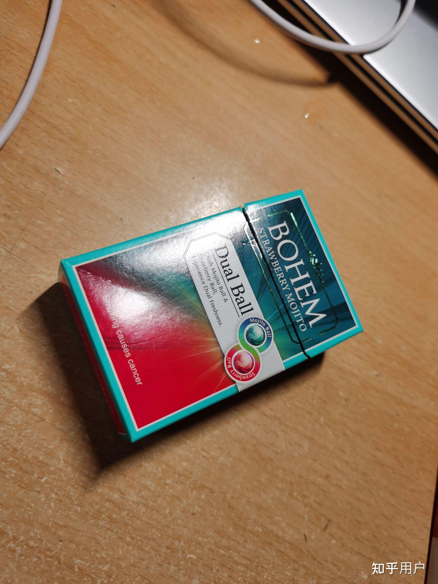 喜欢的女孩很喜欢王源,不是很主动,应该怎样追呢?