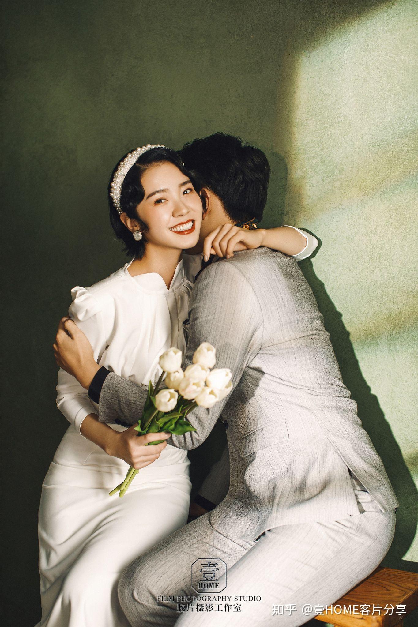 2021抢先看超耐看的光影极简婚纱照