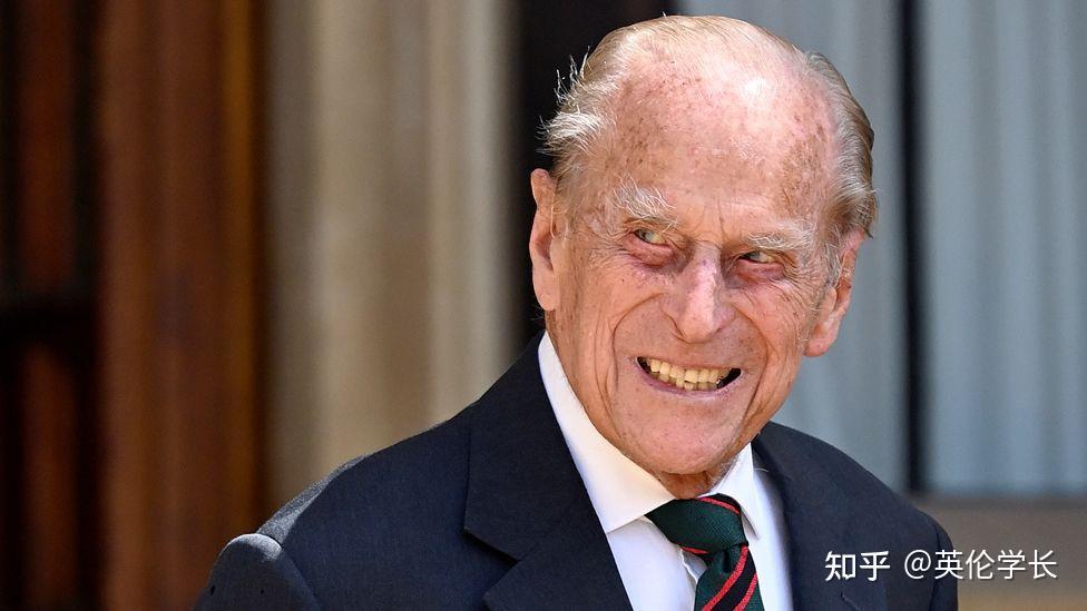 苏格兰解封路线图发布爱丁堡公爵正在接受感染治疗英国重新审视免疫