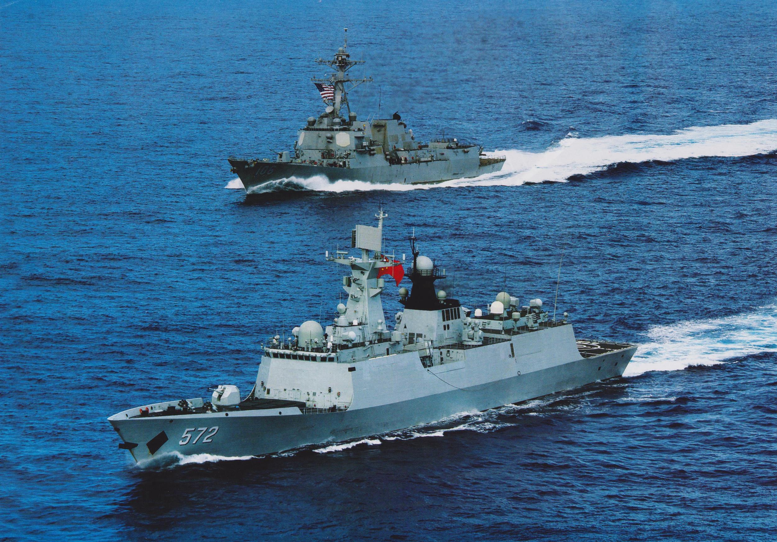 中国海军大型火力支援舰：威势堪比战列舰！