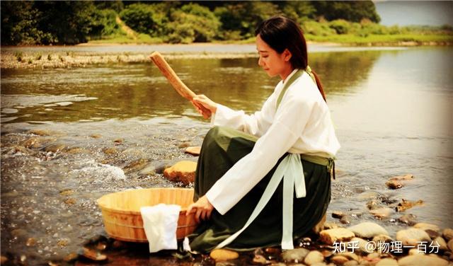 用棒槌真能把衣服洗干净?这道物理竞赛题答案很让人意外! - 知乎