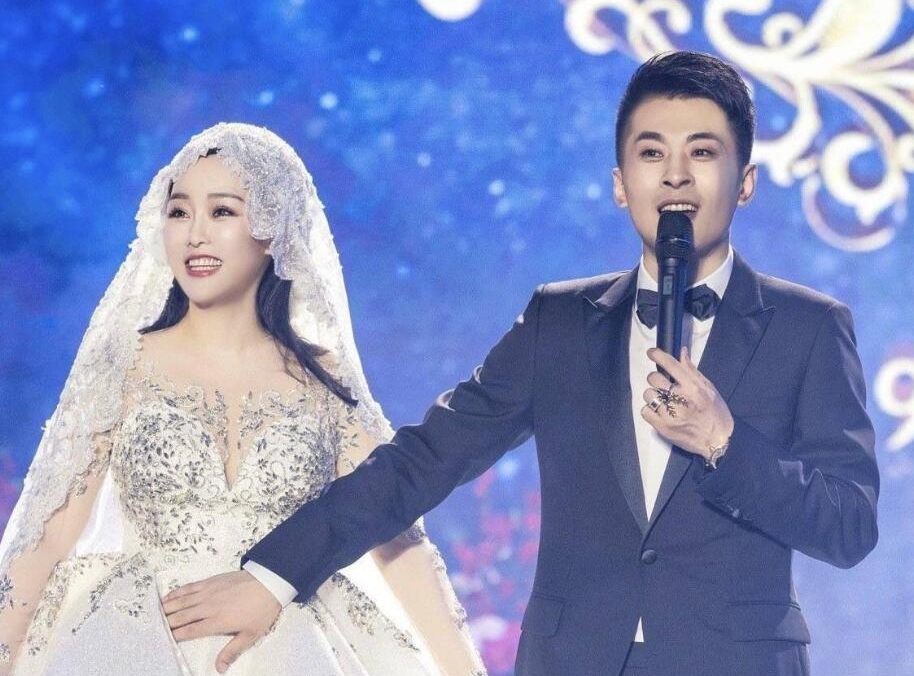 辛巴与初瑞雪连麦争吵(辛巴夫妻俩遭大批粉丝嘲讽)插图(9)