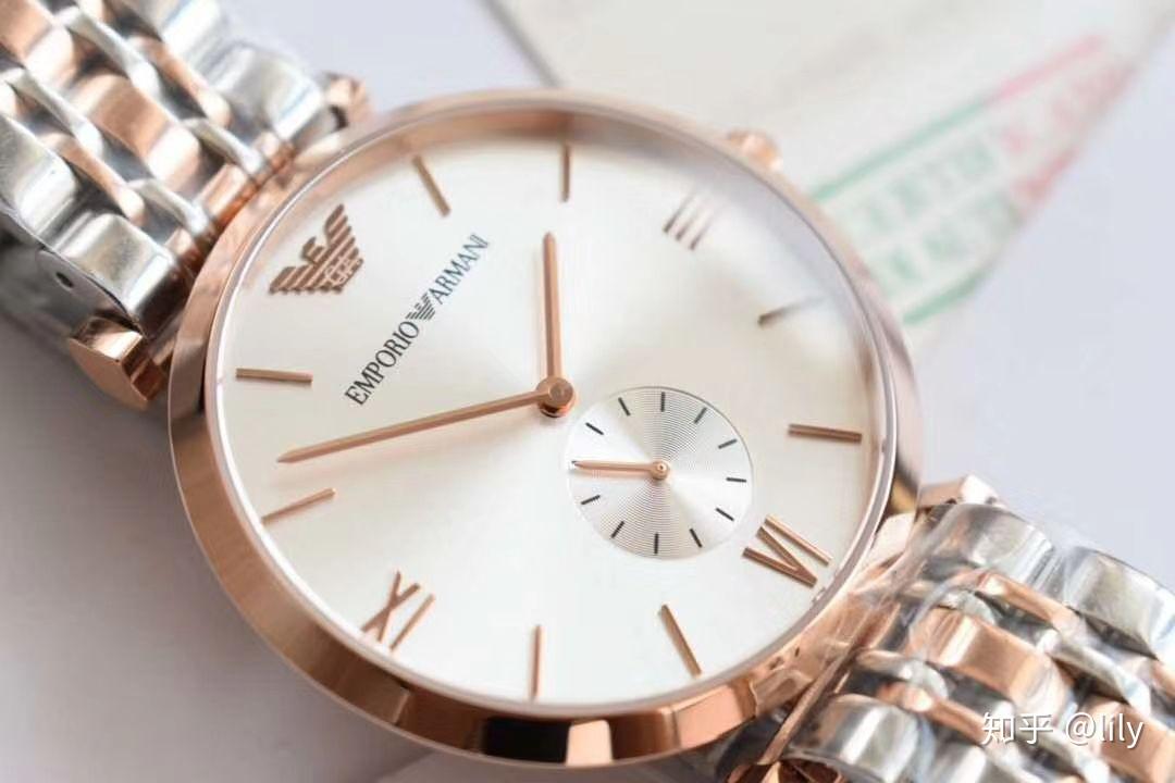 armani阿玛尼百搭款钢带男士手表型号ar1677间金钢带石英表