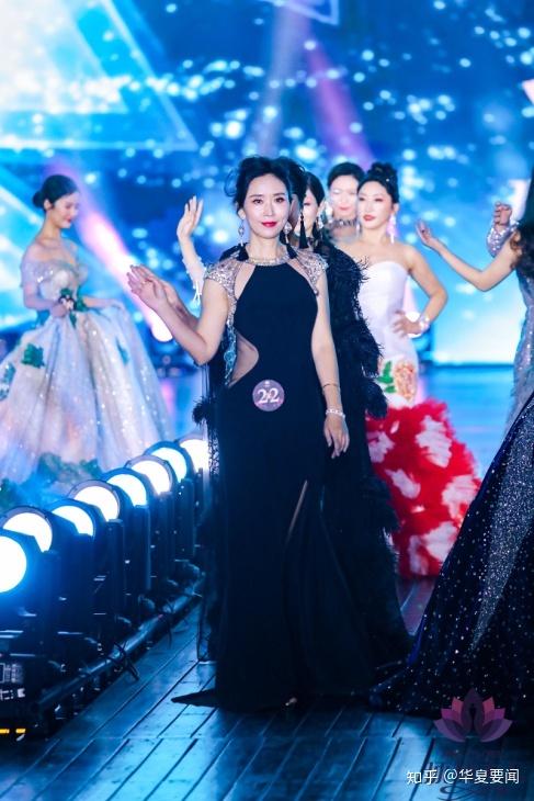 徐子乔荣获第24届环球夫人大赛中国总决赛最知性夫人
