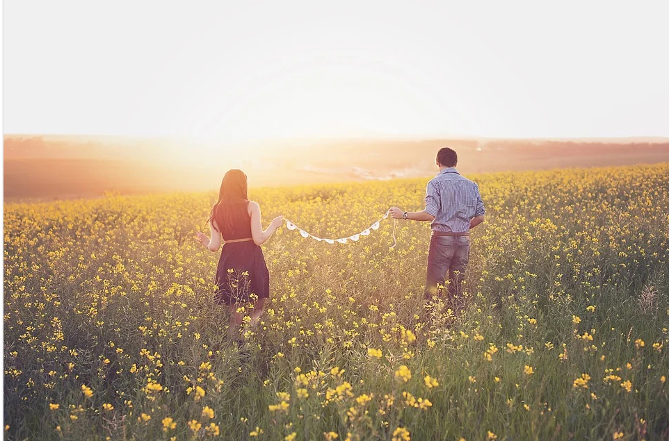 如何走出失恋带来的痛苦 v2-839a6a01dfb3e5792b30675942ab1d61_1440w.jpg?source=172ae18b