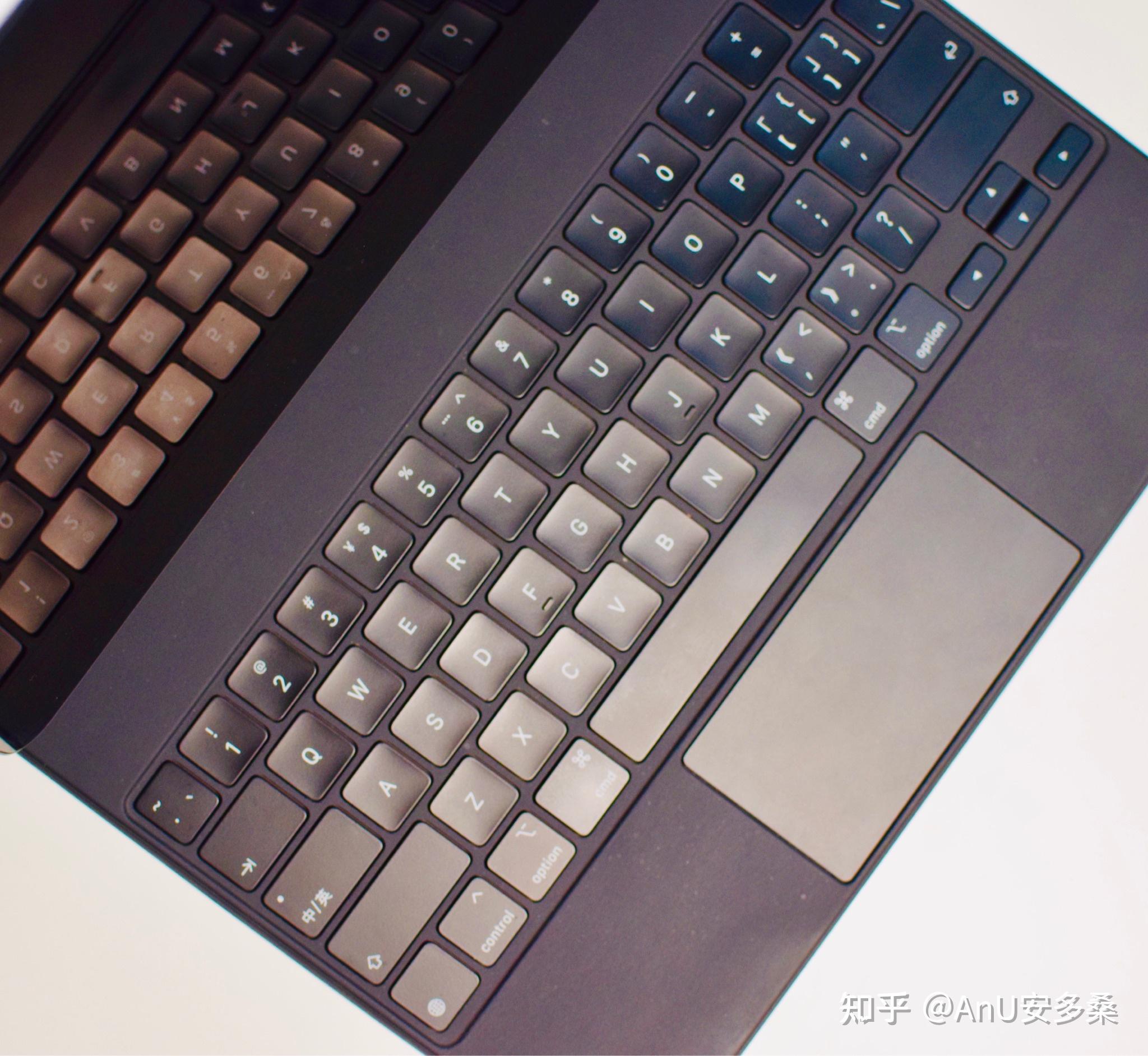 应上主位的配件-妙控键盘magic keyboard for ipad pro 2020